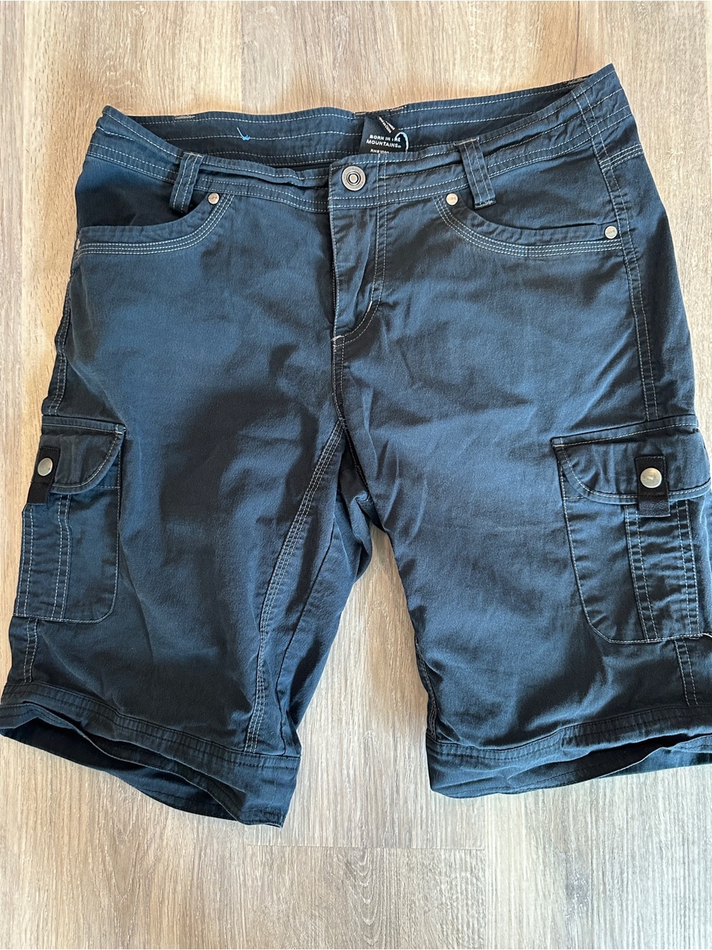 Kuhl Black Women's Cargo Shorts — Utility Pocket Style size 10 comfy cute